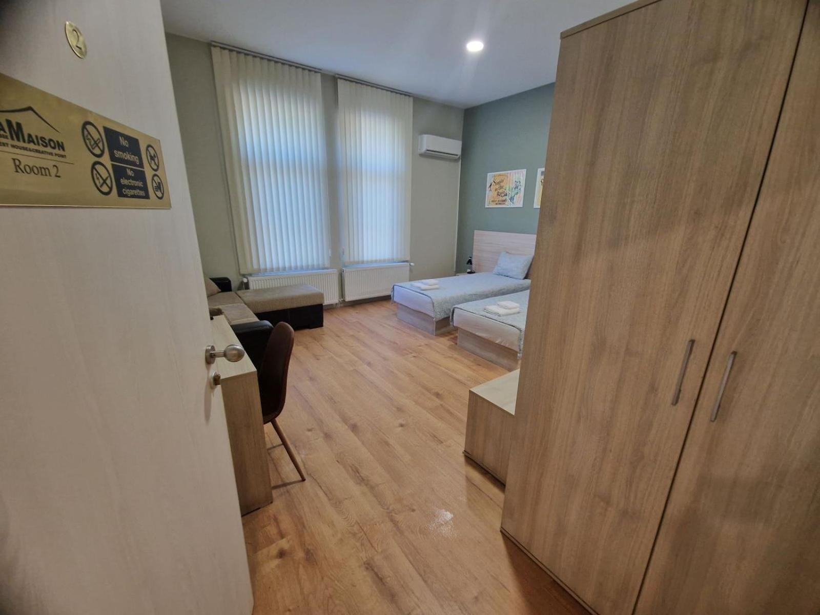 La Maison روس المظهر الخارجي الصورة